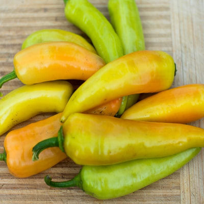 Sweet Banana Pepper (Heirloom 72 Days) - Vegetables